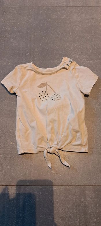T shirt 9-12 mois