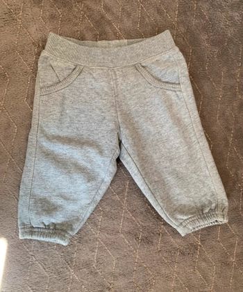 Jogging gris garçon taille 3/6mois