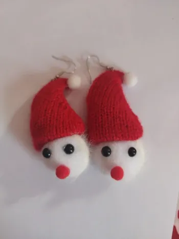 Boucle d'oreille bonhomme neige