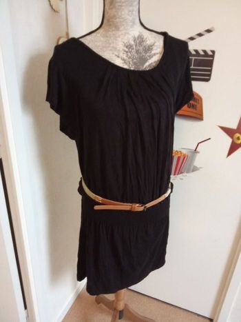 Robe noire marque colline taille 38,40 mi saison  M ou L