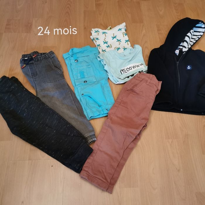Lot vêtements 24 mois