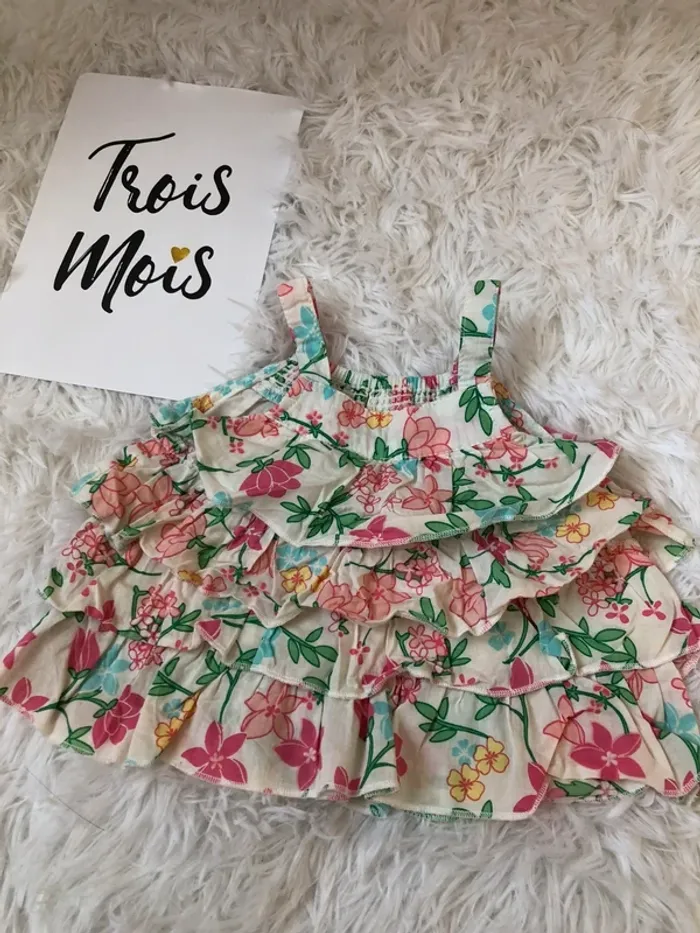 Petite robe 3 mois