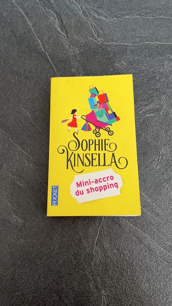 Livre Mini Accro du shopping Sophie Kinsella