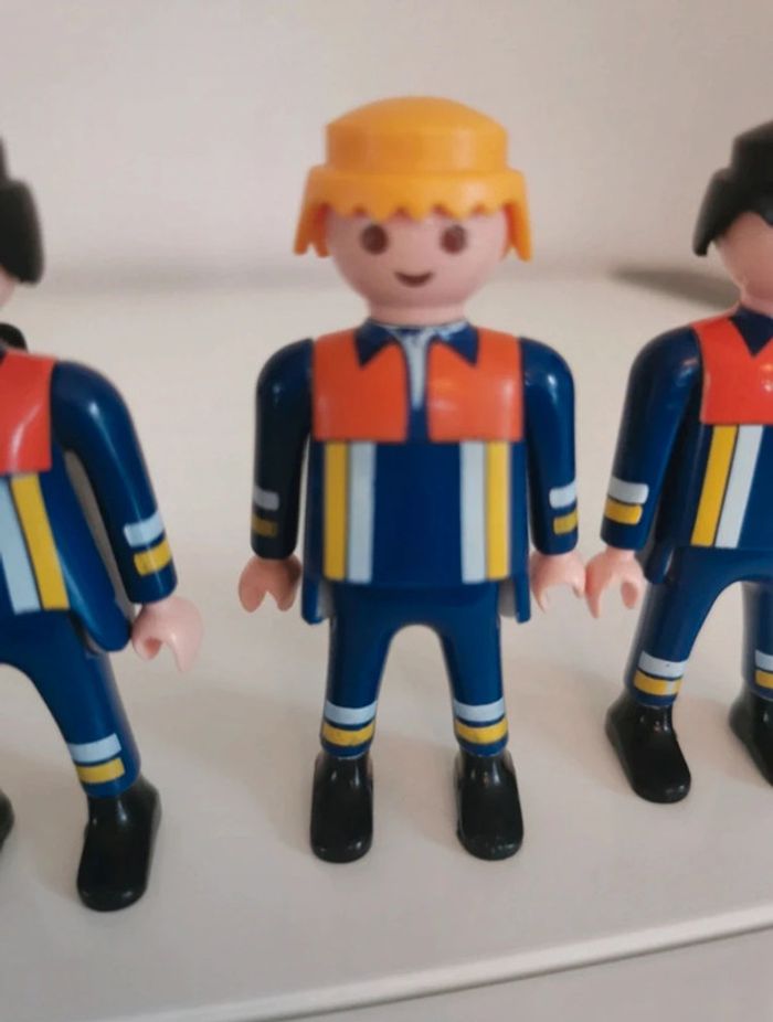Playmobil lot personnage pompier - photo numéro 3