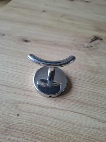 Patère double en métal