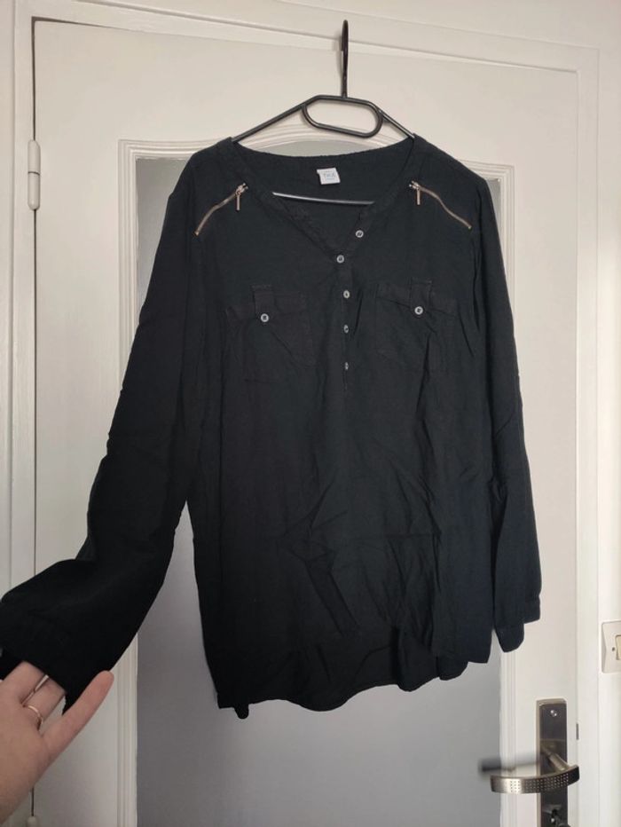 Blouse fluide noir taille 46