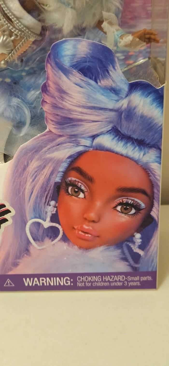 Mermaze Mermaidz - SHELLNELLE - Poupée mannequin sirène de collection avec 1 queue qui change de couleur - photo numéro 4