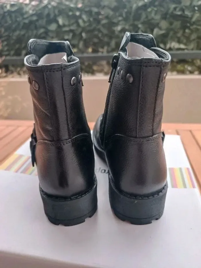 Bottines les Tropéziennes par M belarbi pointure 35 - photo numéro 3