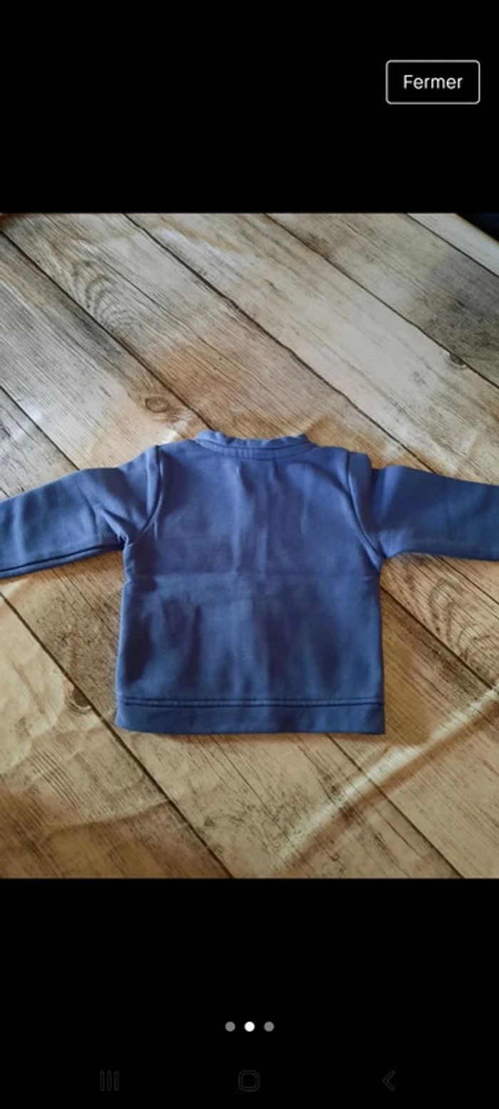 Veste garçon ZY 3 mois en tbe - photo numéro 2