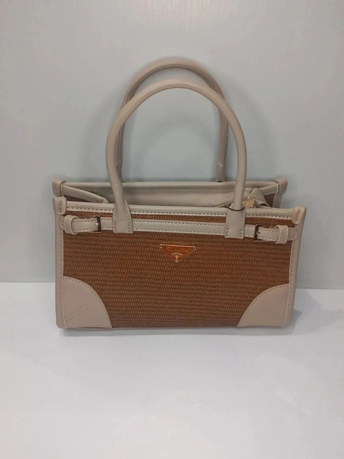 Sac à main Tom & Eva beige en similicuir et en tressé