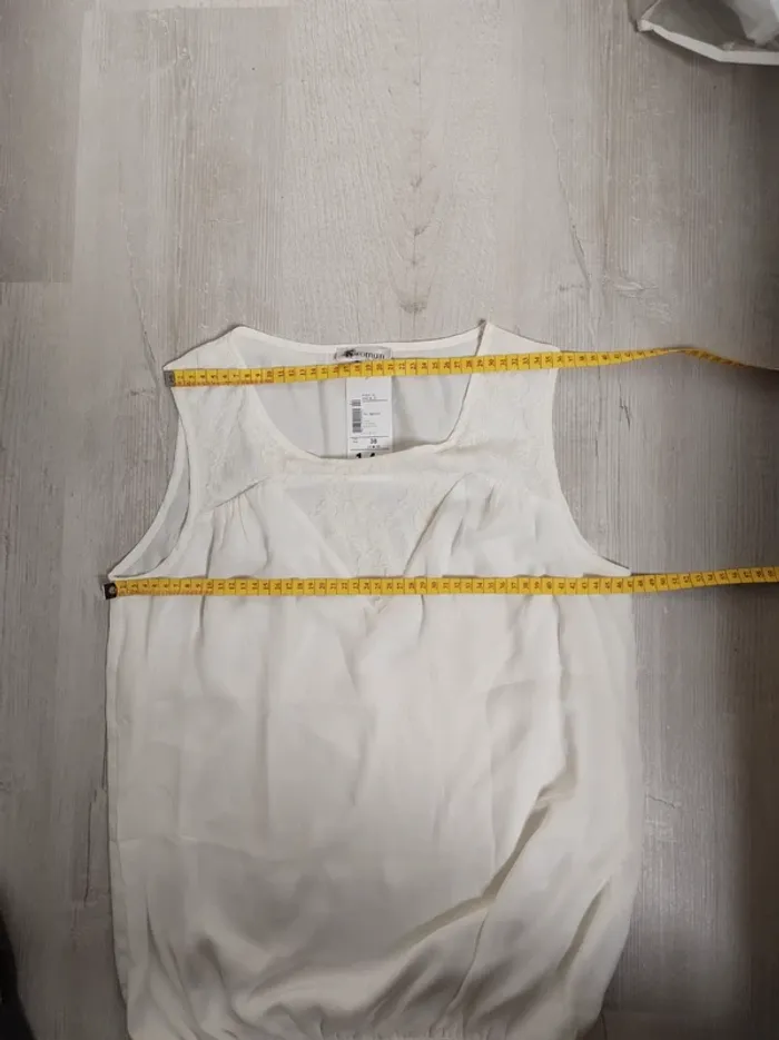 Blouse sans manche beige Kiabi taille 38 NEUF - photo numéro 5