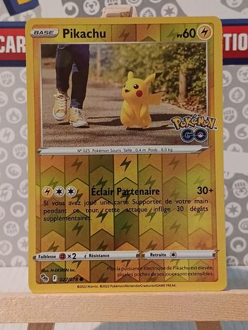 Carte pokémon Pikachu 