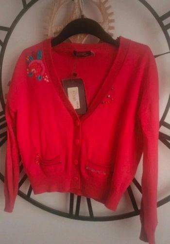Gilet cardigan catyneuf avec étiquette