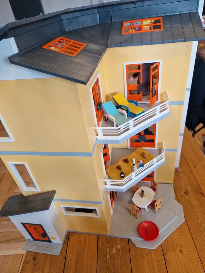 Maison playmobil 3 étages - photo numéro 3