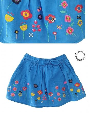 6-8 ans jupe TU ( étiquette coupée)