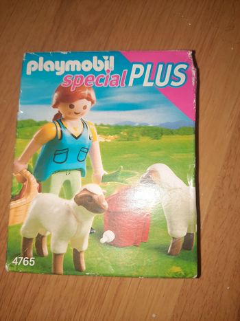 Playmobil 4765 agricultrice bergère moutons