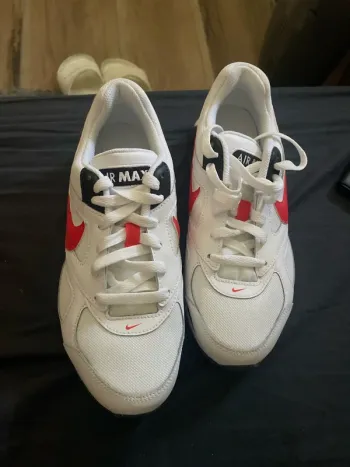Baskets Nike air Max neuves
