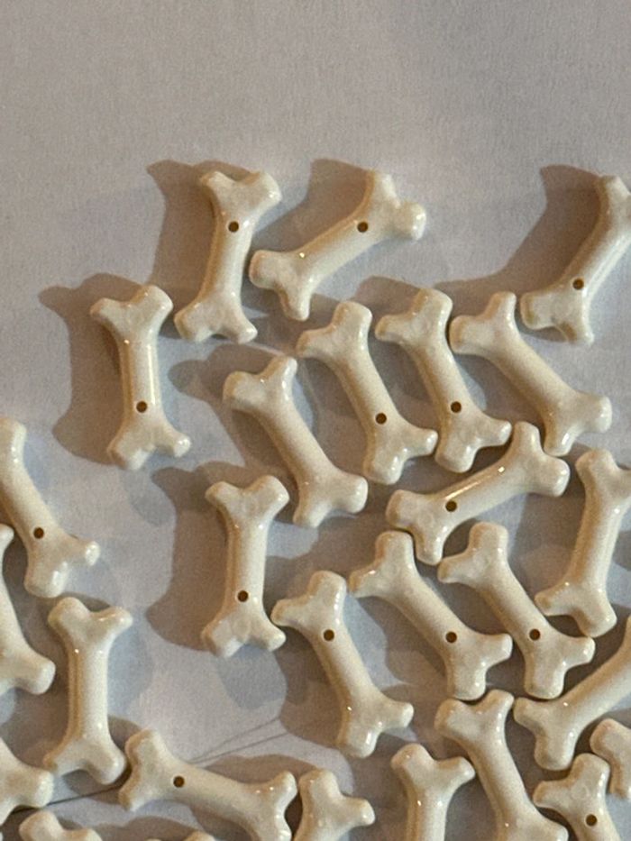 50 accessoires lego, Bone, Short (petit os) réf 93160 - photo numéro 4