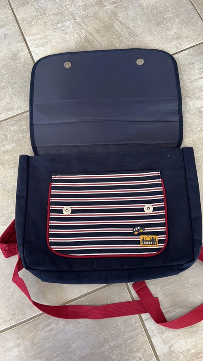 Cartable - photo numéro 4