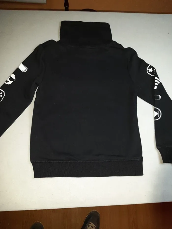 Sweat col montant gamer - photo numéro 5