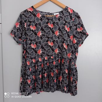 Blouse grise à fleurs t40