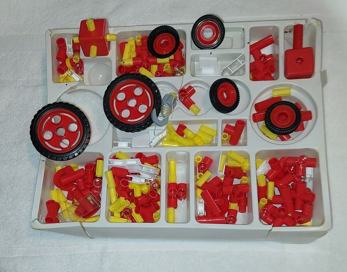 ancien Jeu de construction Plasticant MB Milton Bradley rétro vintage - photo numéro 3