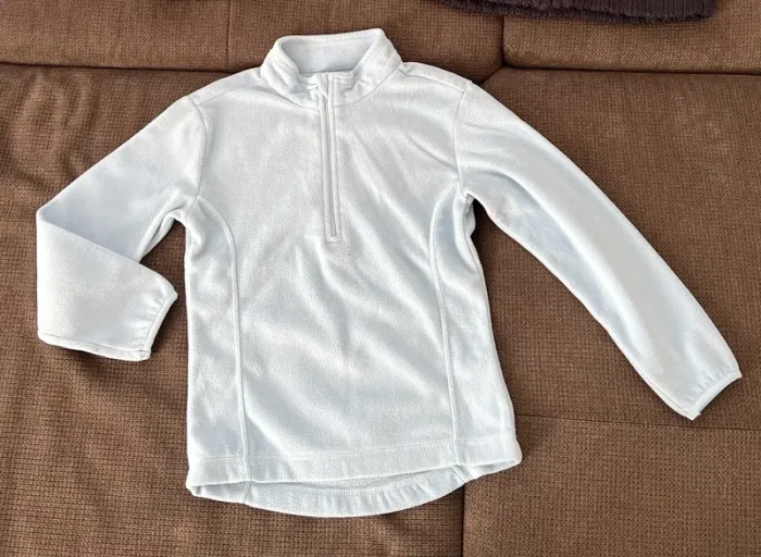 Lot de vêtements garçon 6 ans - photo numéro 2