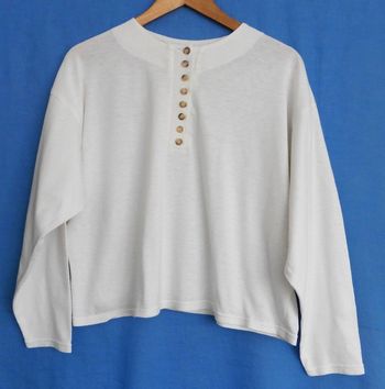 T shirt blanc casse. Manches longues. Coton Taille 42