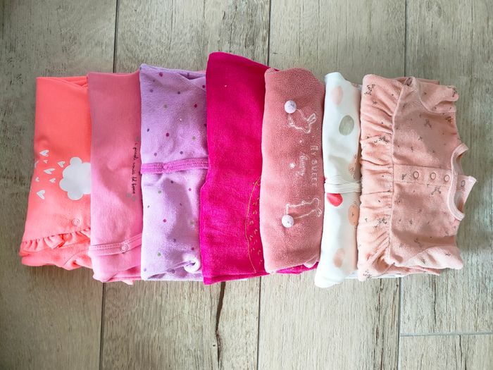 Lot de 7 pyjamas