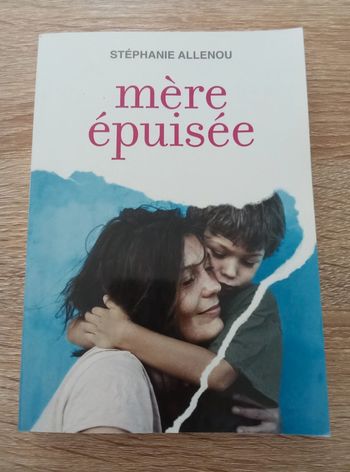 Stéphanie Allenou 🪅 Mère épuisée