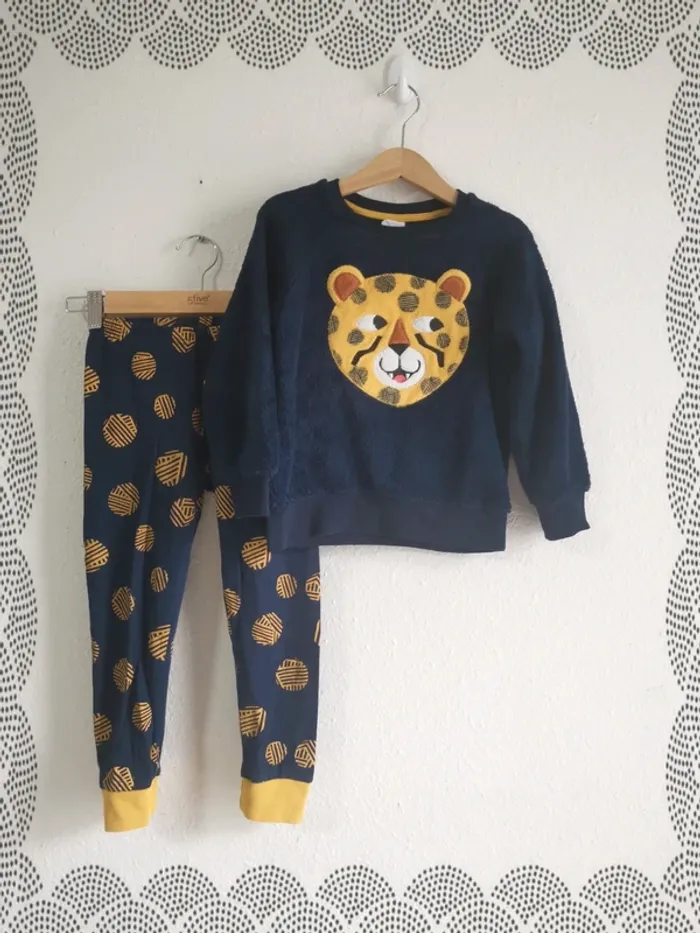 Pyjama Hema 5/6 ans - photo numéro 2