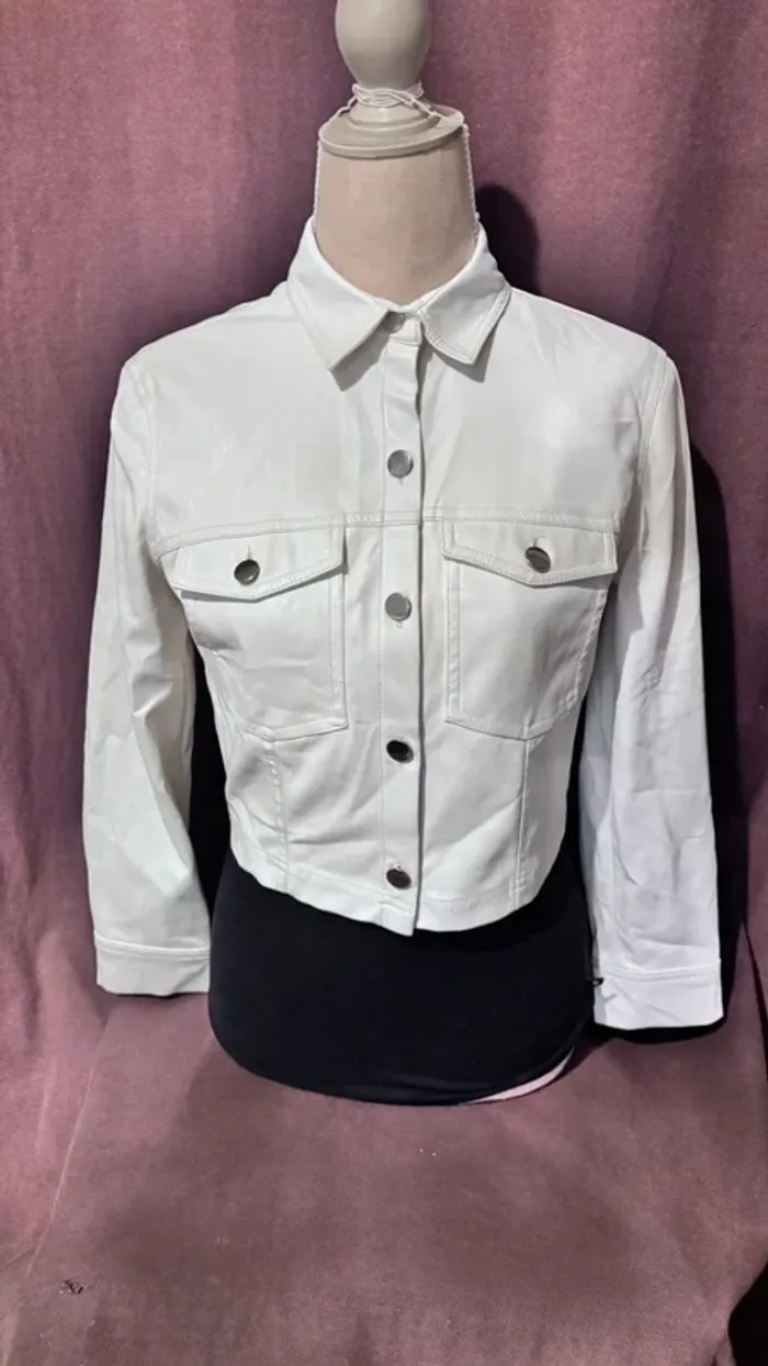 💕 perfecto blanc court en simili cuir taille 36 S #bershka - photo numéro 2