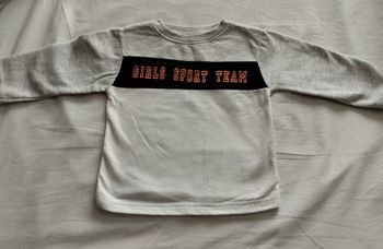 Pull neuf taille 3/4 ans