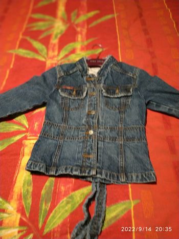 Blouson jeans taille 5ans