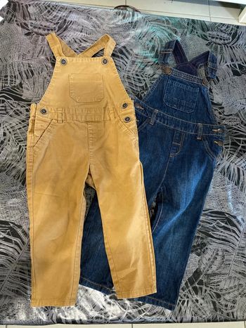 Lot de 2 salopettes + tenue