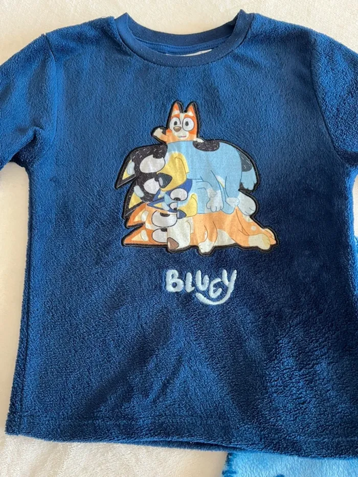 Pyjama Bluey Bingo taille 4-5 ans - photo numéro 2