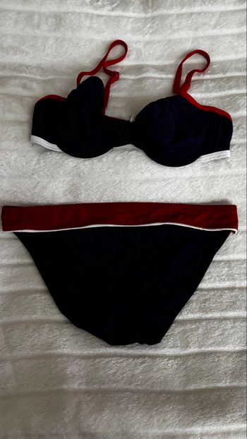Maillot de Bain 2 pièces 90C/40 Daniel HECHTER