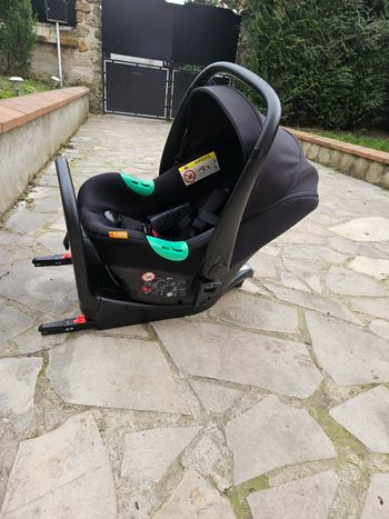 Siège auto Chicco + base isofix