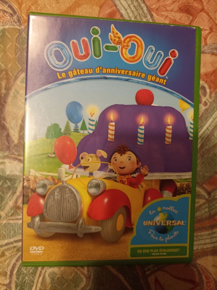 Oui oui le gâteau d anniversaire geant