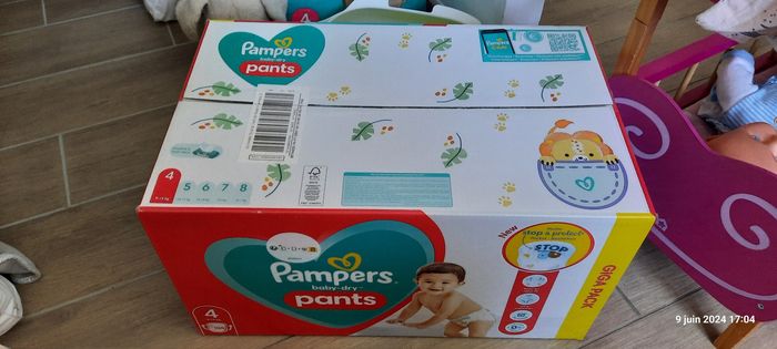 Couches Pampers - photo numéro 2