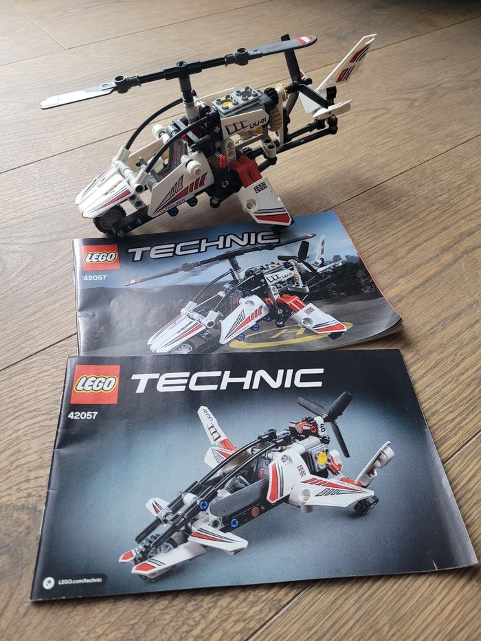 Lego Technic 42057 - photo numéro 2