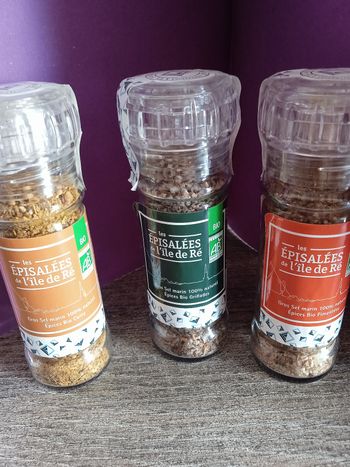 3 pot à épices sel