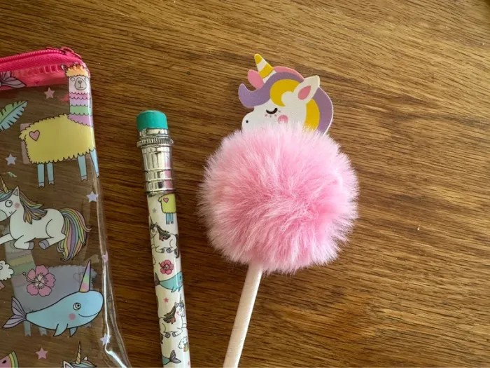 Trousse licorne, crayon, stylo et boîte - photo numéro 2
