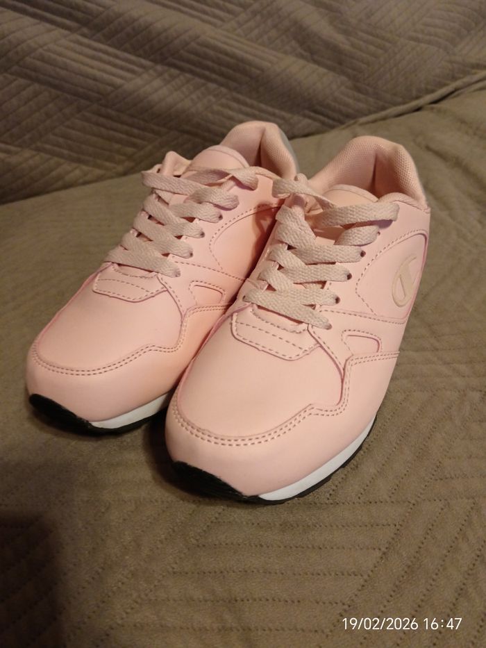 baskets Champion pour fille en taille 36