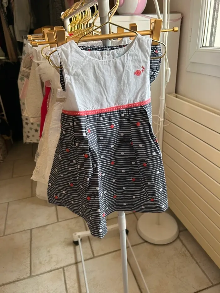 Jolie robe et son bloomer Orchestra taille 12 mois en parfait état - photo numéro 2