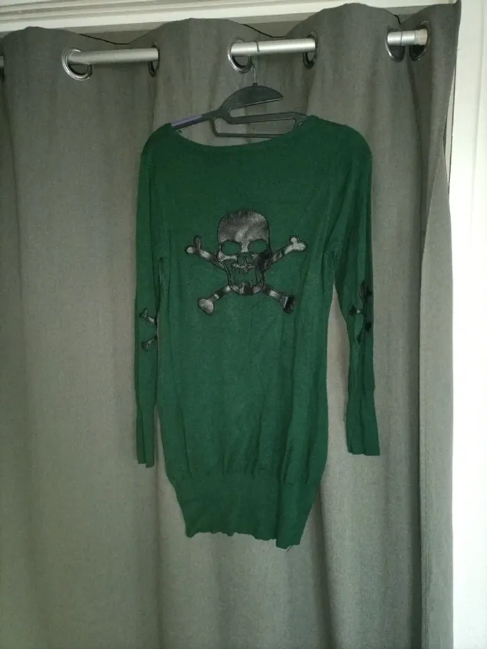 Robe pull vert émeraude tête de mort - photo numéro 5