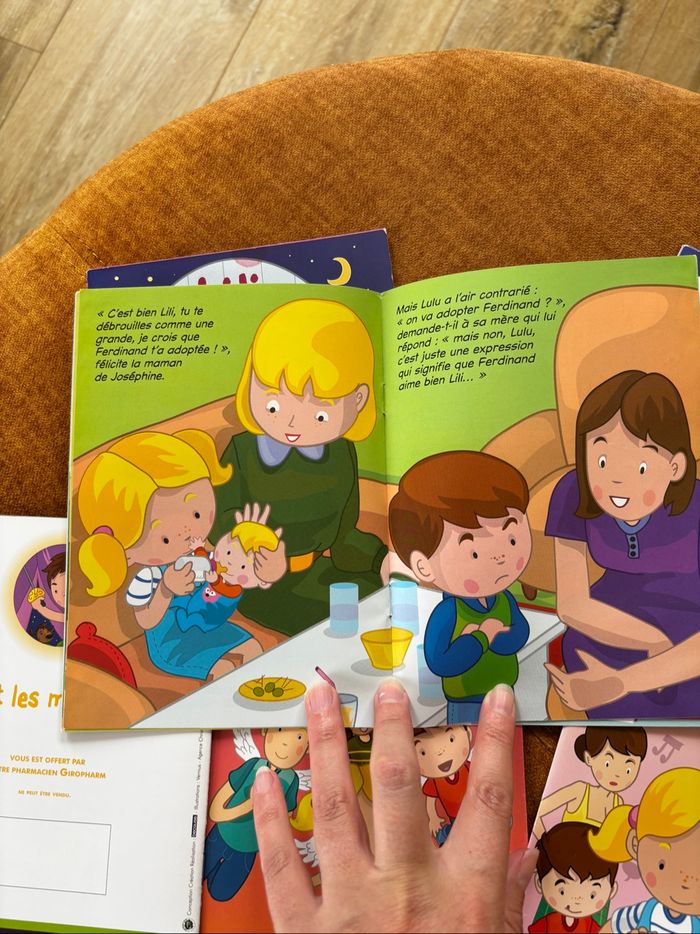 Lot livres « Lili » - photo numéro 3