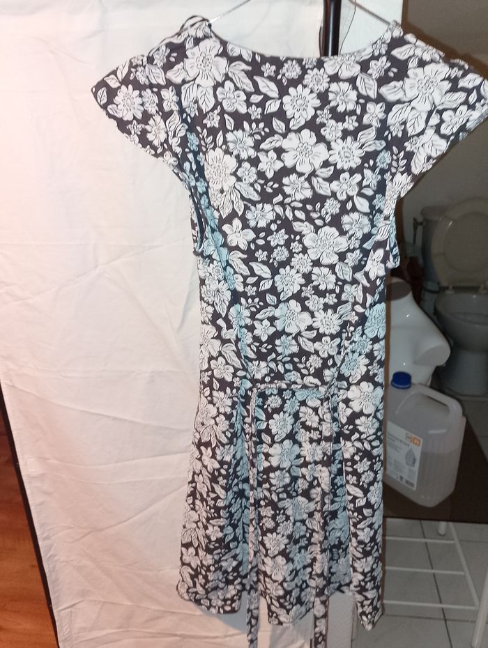 robe t s - photo numéro 2