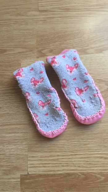 Chaussettes anti dérapantes taille 20