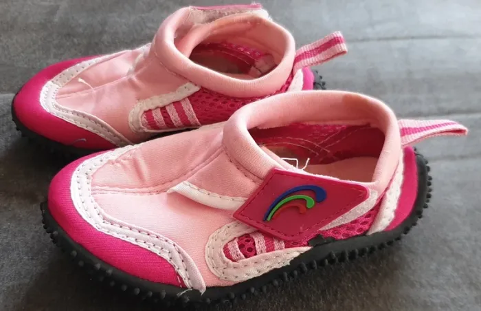 Chaussures de plage, d'eau T22 - photo numéro 2